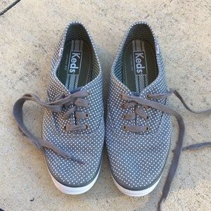 Size 7 Keds